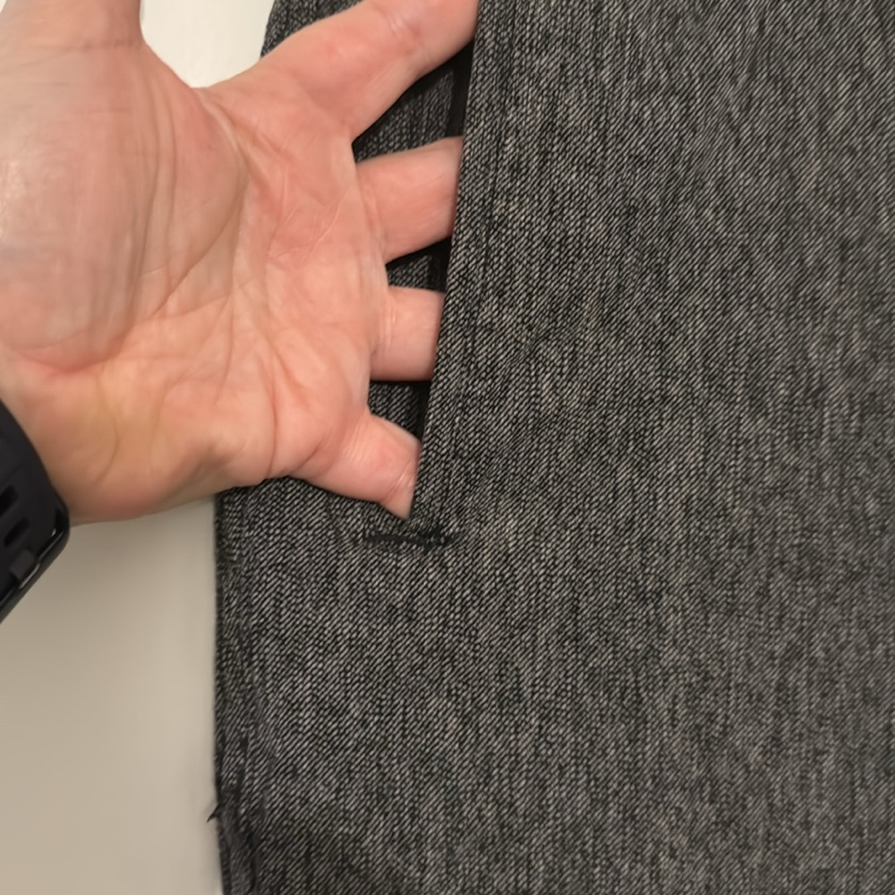 Jogger style pants - Picture 5 of 10